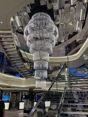 Pros and Cons of Large vs Small Cruise Ships - Lucy Williams Global
